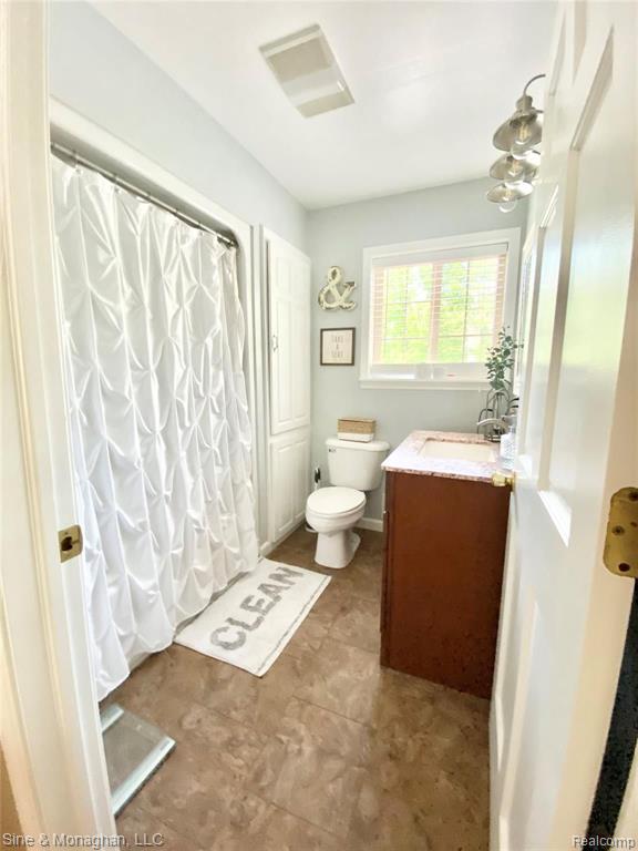 9240 Maple Road Algonac, MI 48001 - Photo 24 of 35