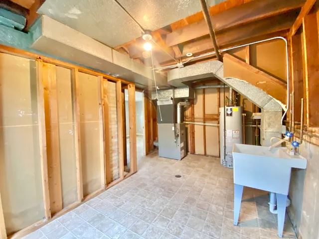 $189,000 | 332 Gentry Street, Park Forest, IL 60466