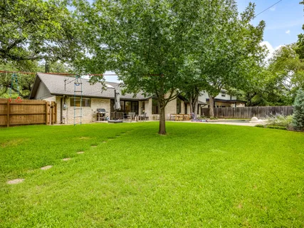$985,000 | 10503 Spicewood Parkway, Austin, TX 78750