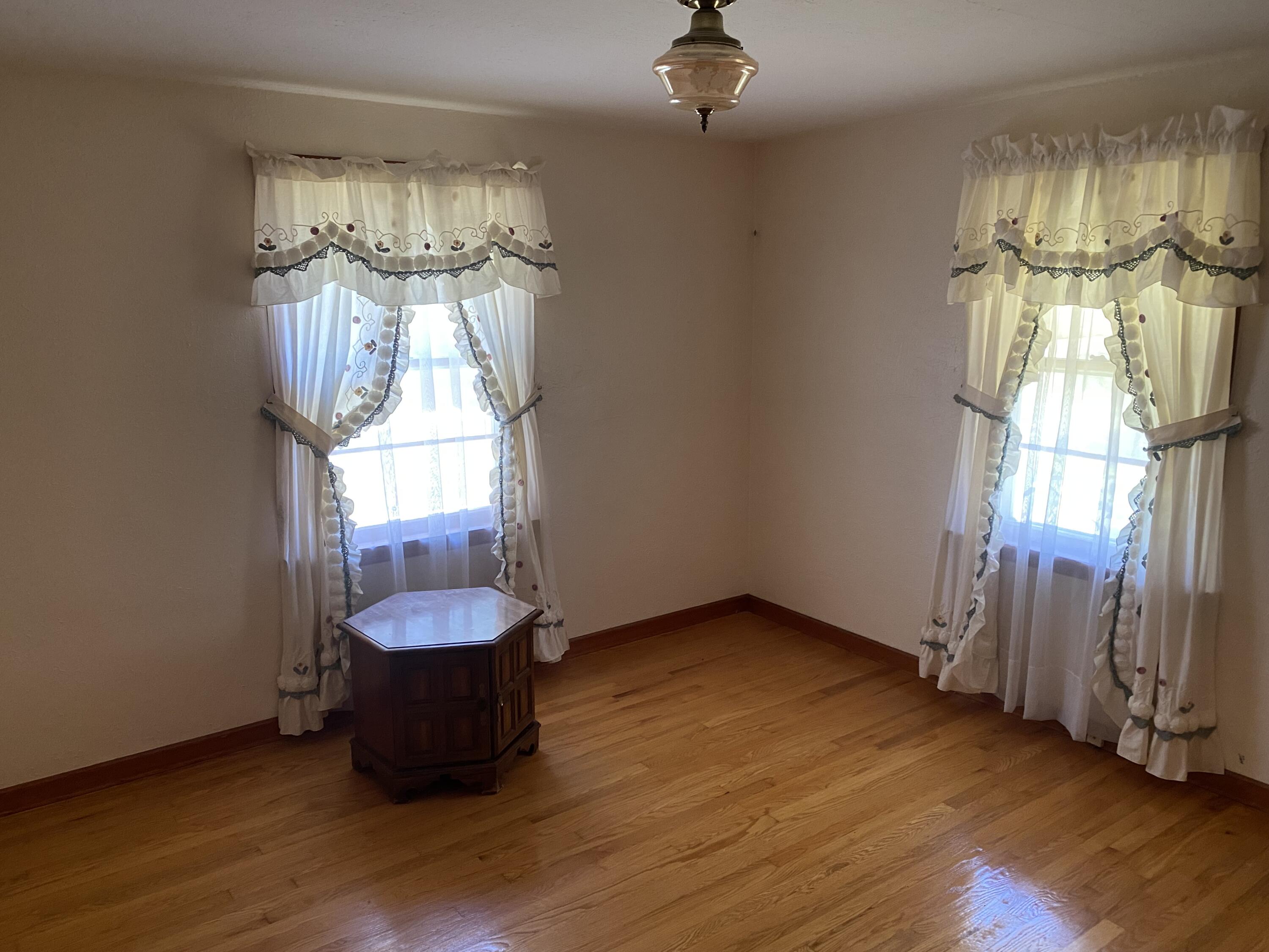 1509 Amherst Road Springfield, OH 45504 - Photo 15 of 27 Gallery Image 15