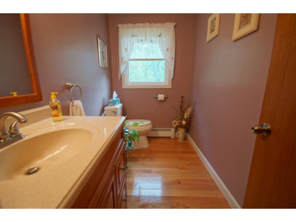 1 Danville Road Danville, NH 03819 - Photo 28 of 36