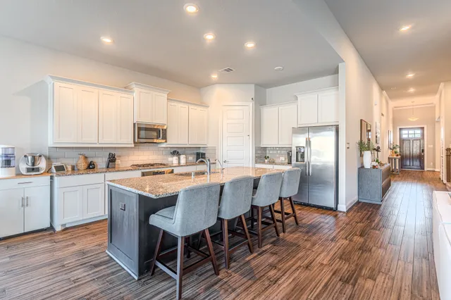 $860,000 | 25403 Angelwood Springs Lane, Tomball, TX 77375