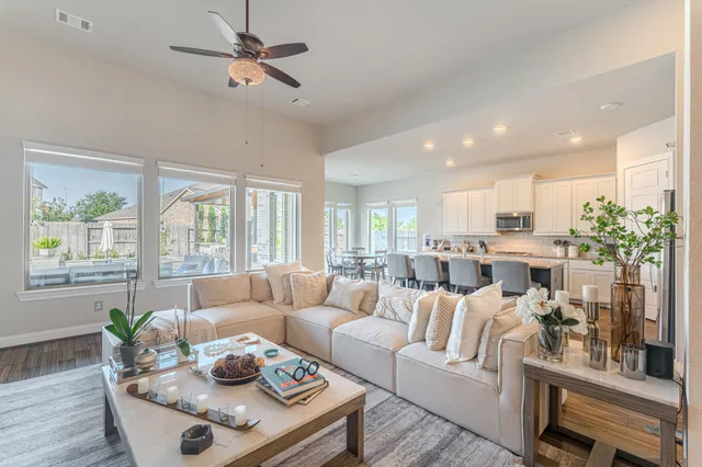 $860,000 | 25403 Angelwood Springs Lane, Tomball, TX 77375