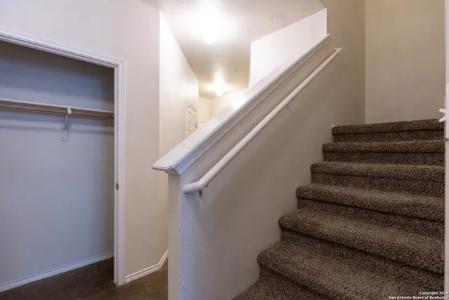 $1,200 | 10711 Mathom Landing, Unit 3, Universal City, TX 78148