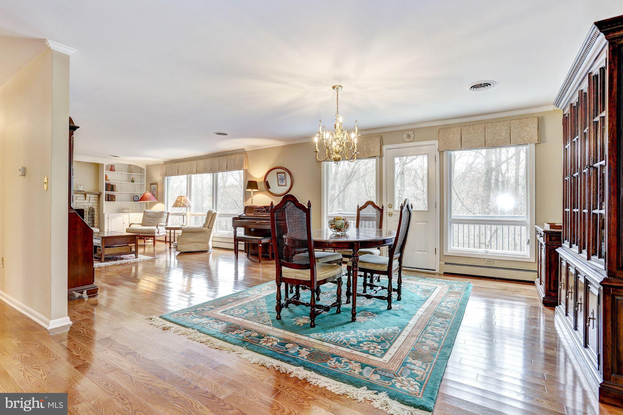 12639 Knoll Road Mount Airy, MD 21771 - Photo 3 of 30 Dining Room