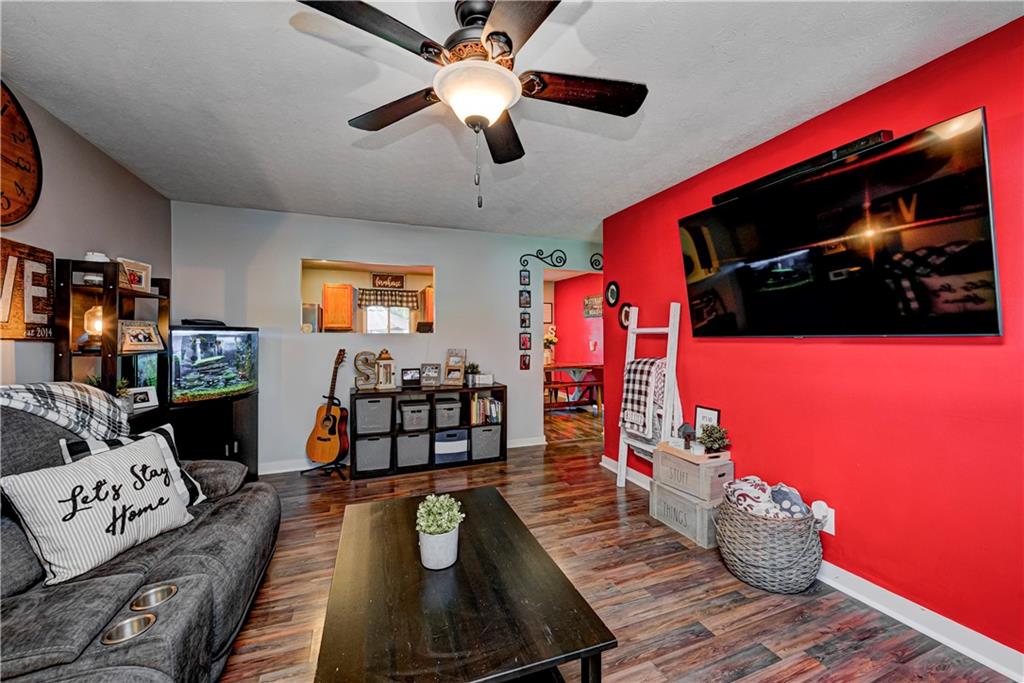 1045 Price Road Avon, IN 46123 - Photo 4 of 23 Gallery Image 4