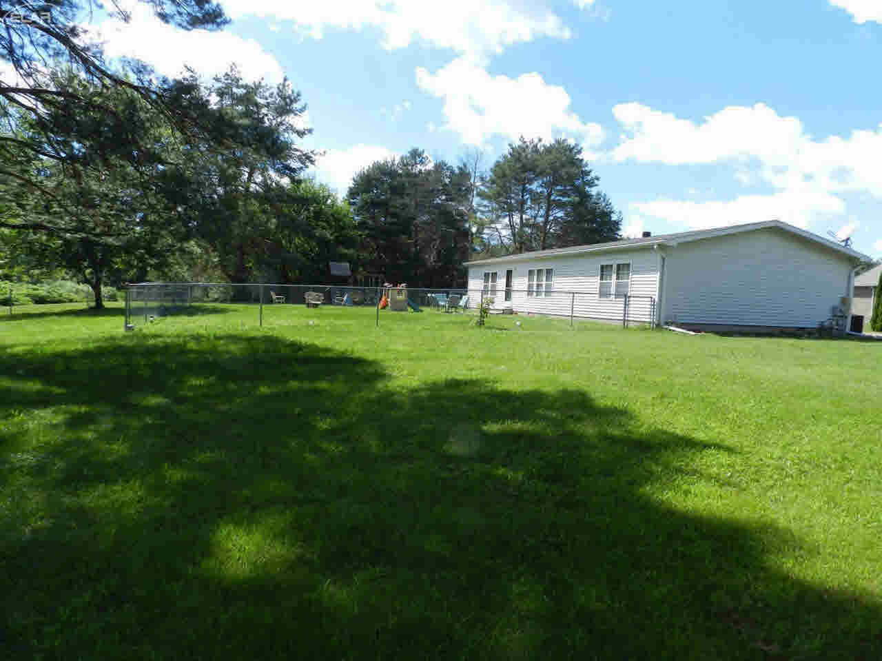9155 North Webster Road Clio, MI 48420 - Photo 4 of 45