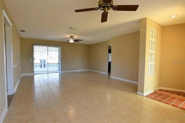 $1,900 | 7129 Turquoise Lane, Orlando, FL 32807
