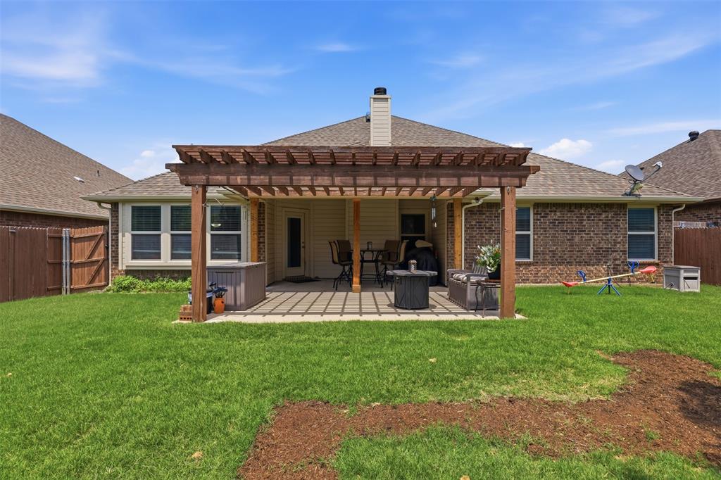 317 Delaware Street Burleson, TX 76028 - Photo 26 of 30