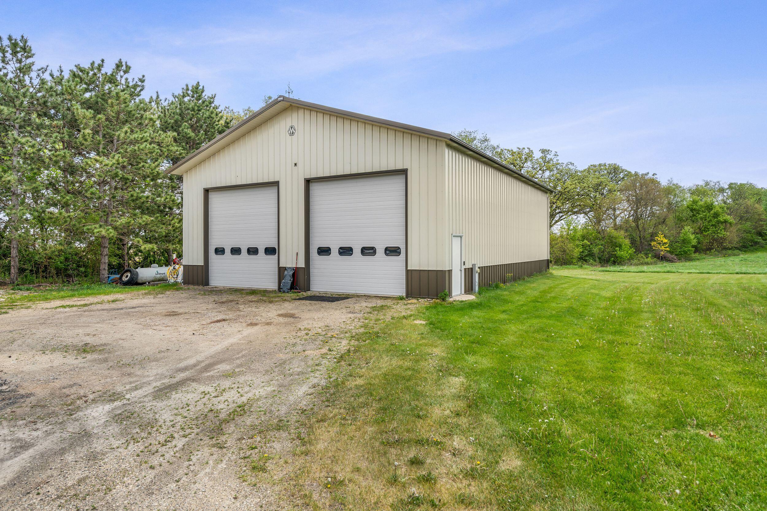 4613 West Rutland Road Rutland, WI 53521 - Photo 52 of 57 Exterior_03704