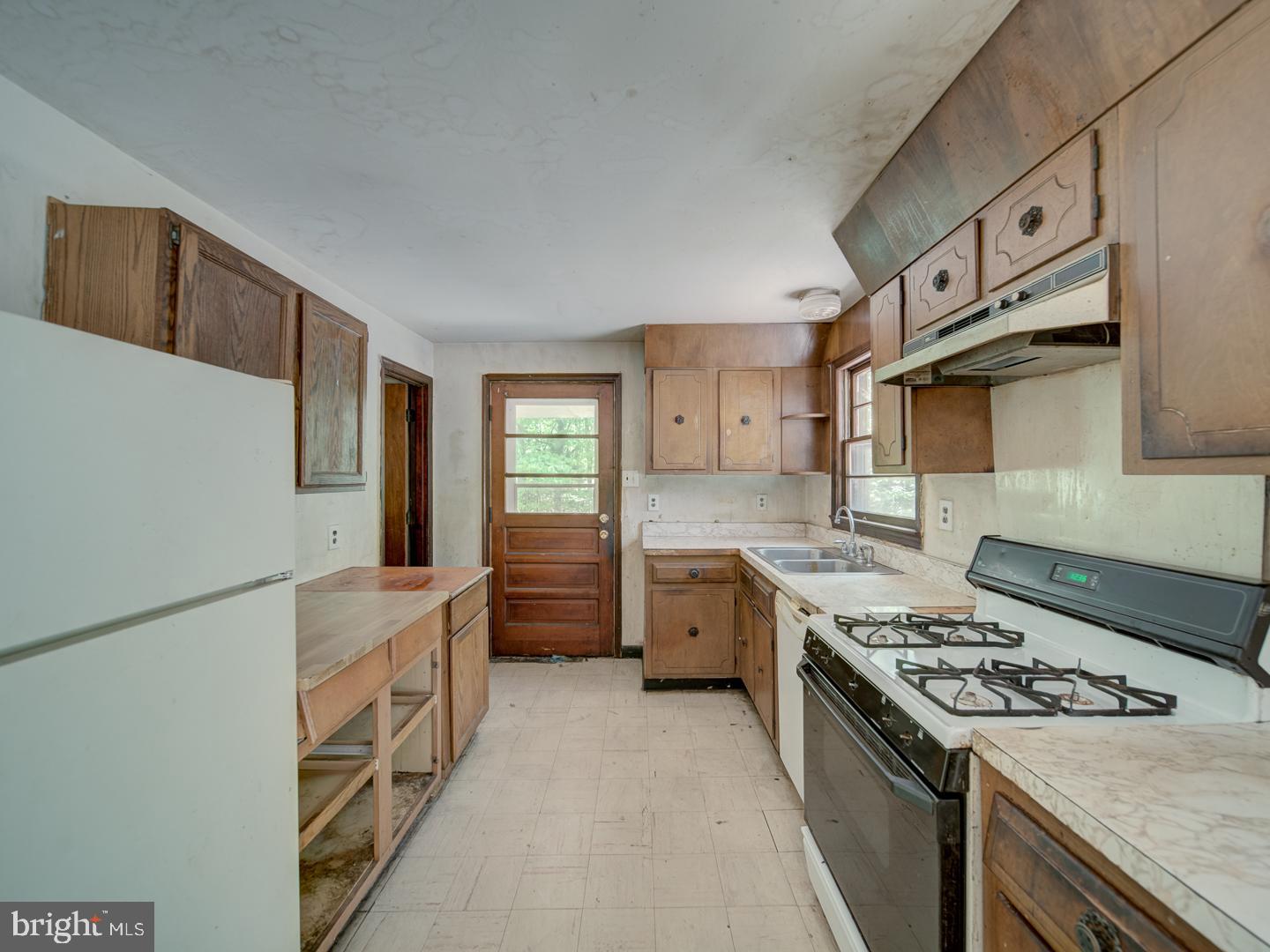 13682 Blackwells Mill Road Goldvein, VA 22720 - Photo 10 of 45