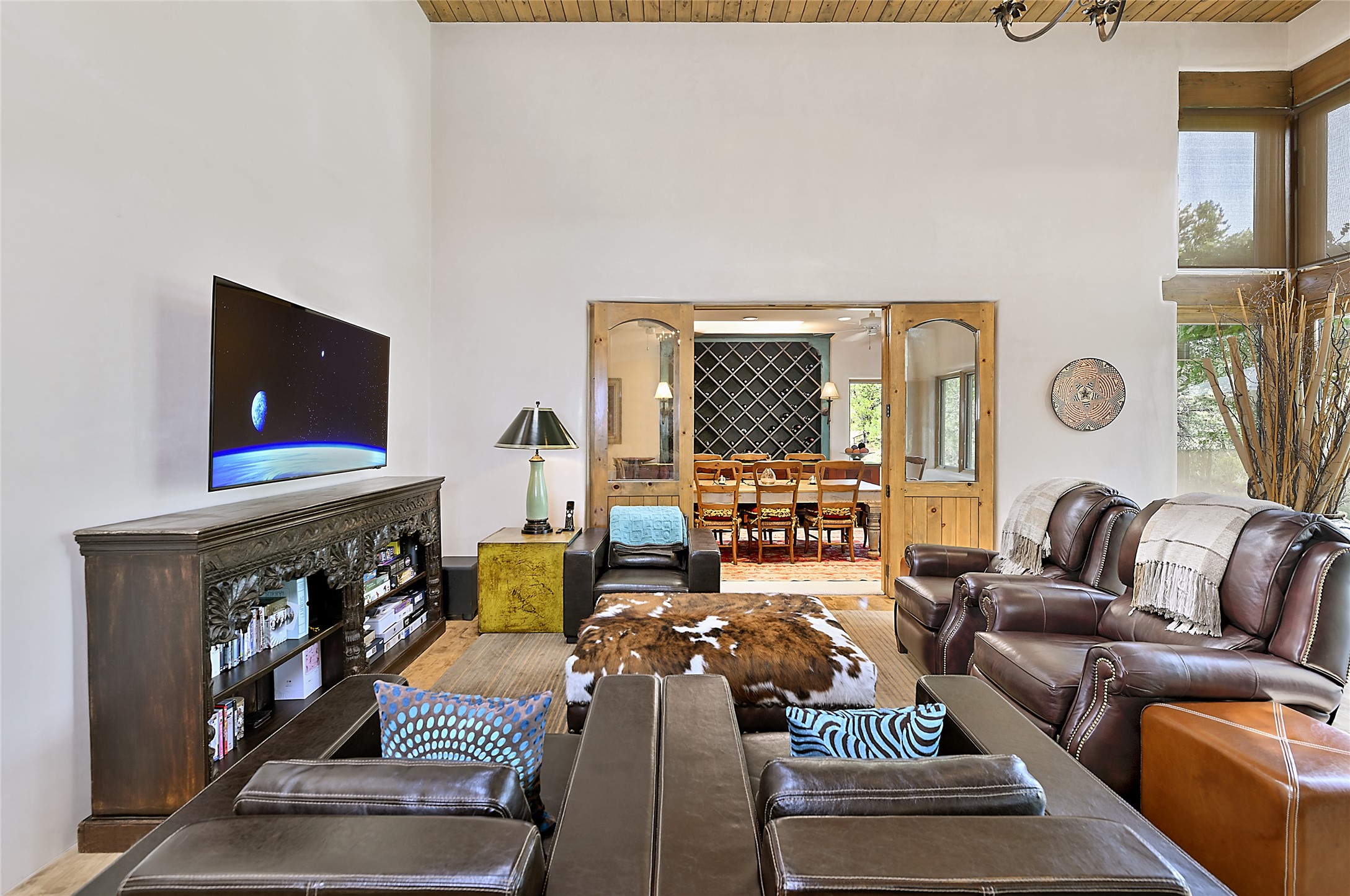 409 Brownell-Howland Road Santa Fe, NM 87501 - Photo 10 of 66 Den off Formal Living Room