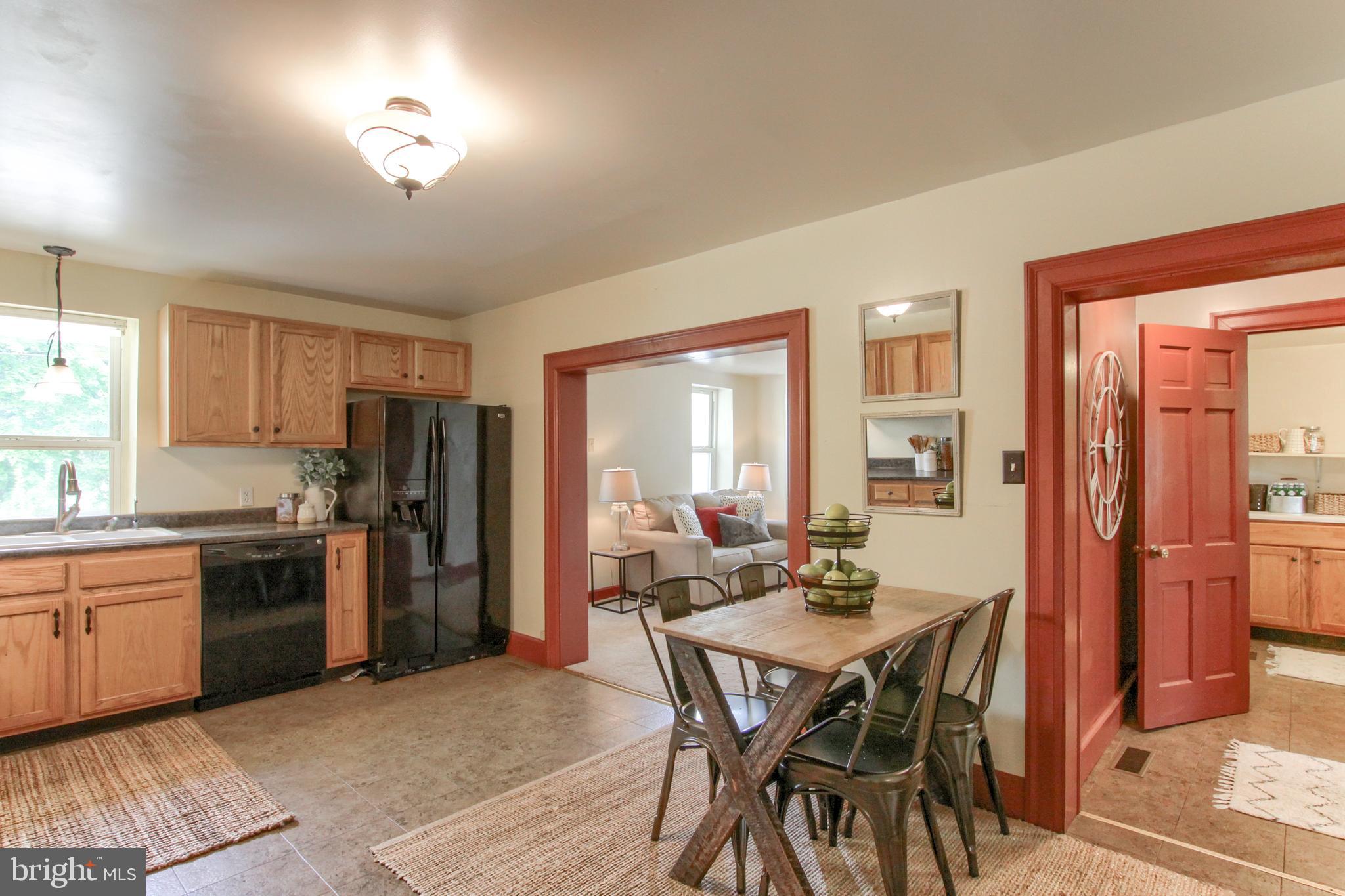 411 Pine Road Mount Holly Springs, PA 17065 - Photo 15 of 43 Gallery Image 15