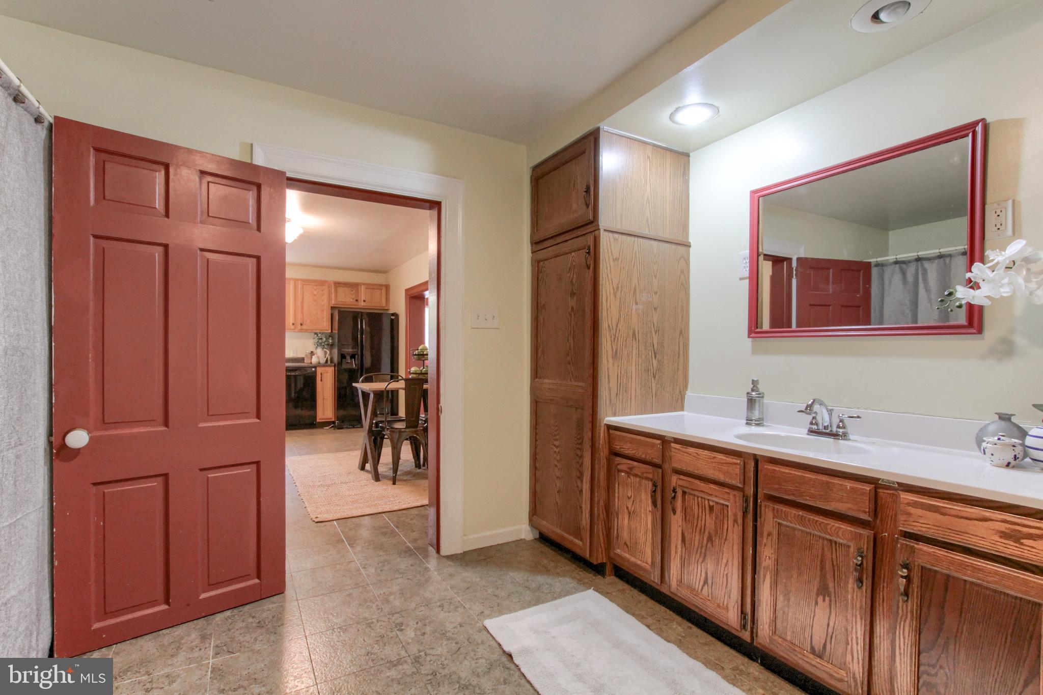 411 Pine Road Mount Holly Springs, PA 17065 - Photo 19 of 43 Gallery Image 19