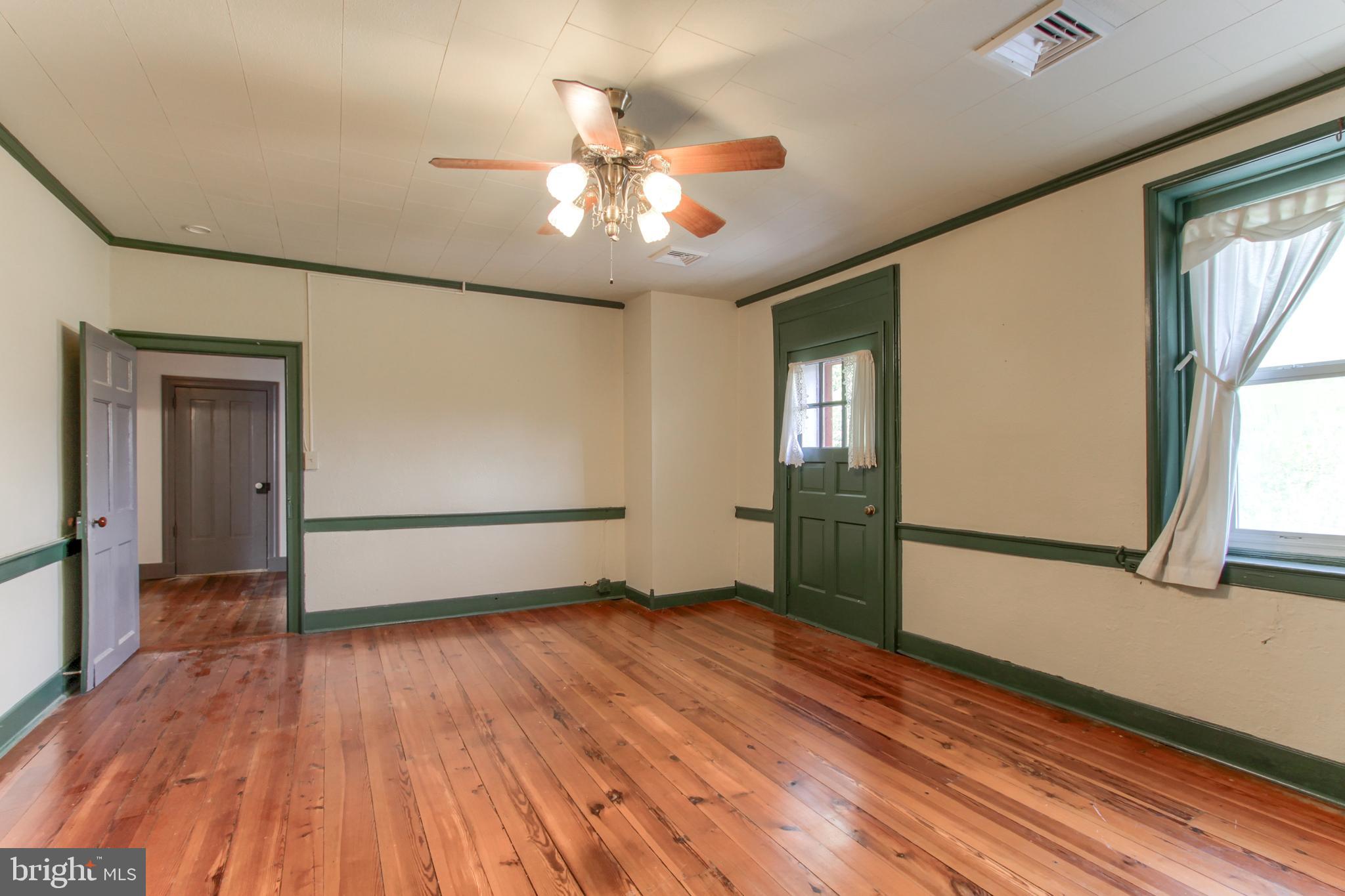 411 Pine Road Mount Holly Springs, PA 17065 - Photo 21 of 43 Gallery Image 21