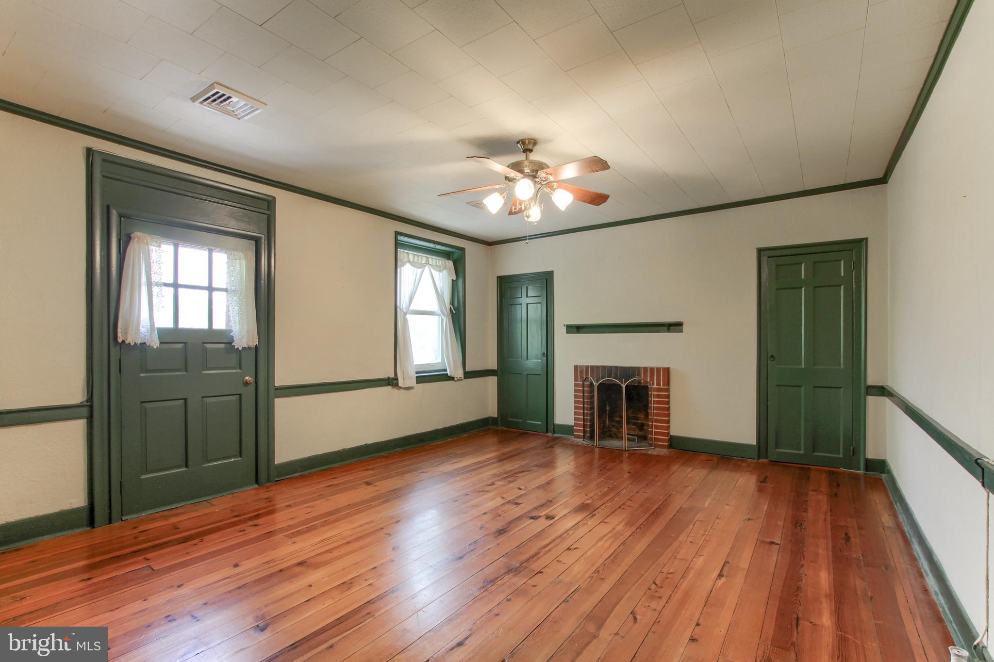 411 Pine Road Mount Holly Springs, PA 17065 - Photo 23 of 43 Gallery Image 23