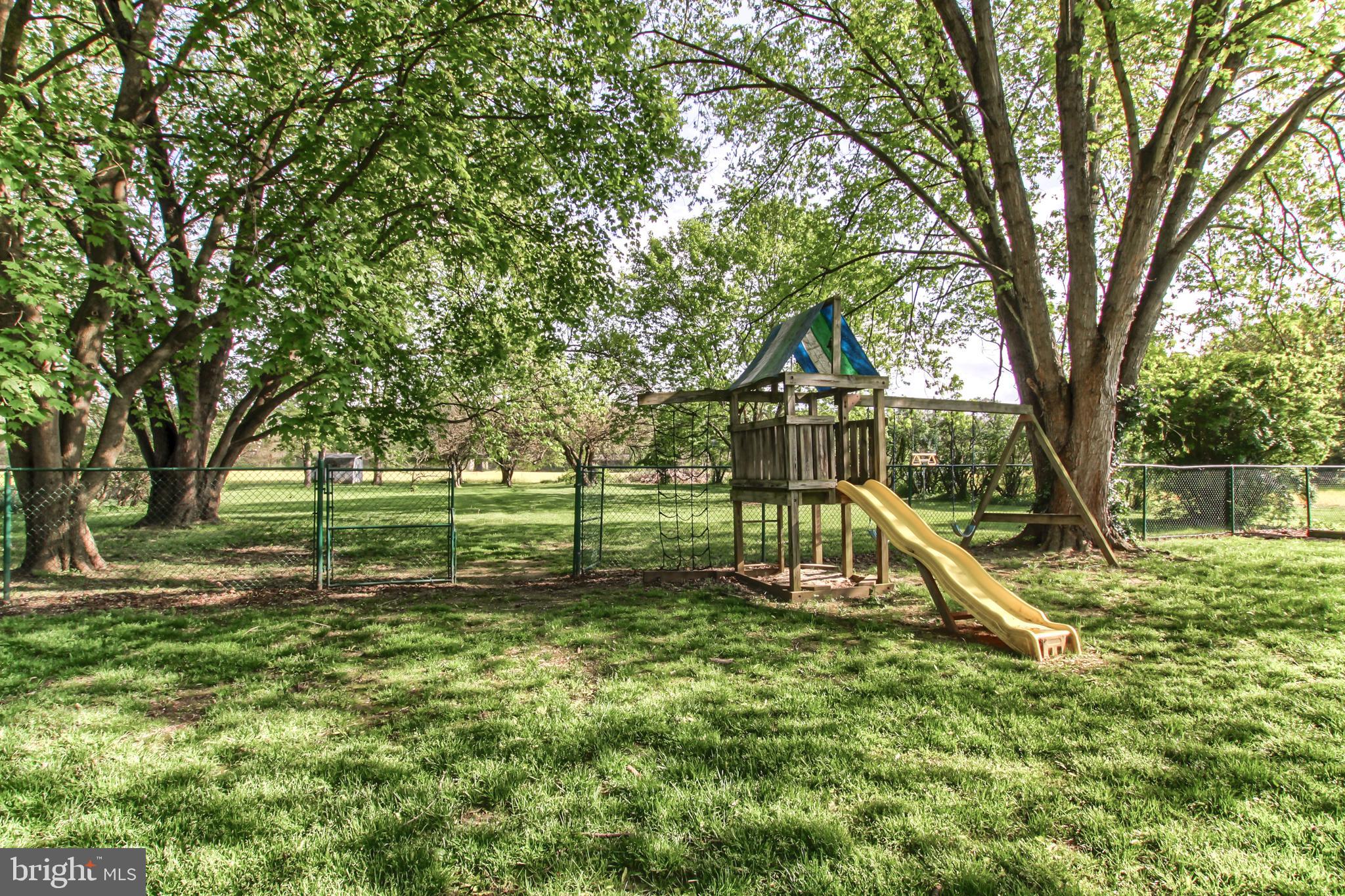 411 Pine Road Mount Holly Springs, PA 17065 - Photo 42 of 43 Gallery Image 42
