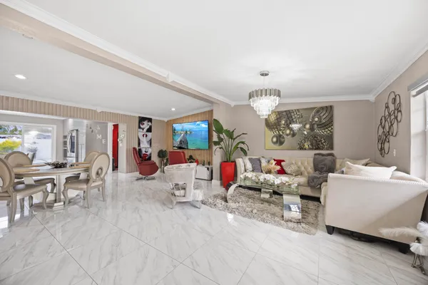 a view of a entryway with furniture