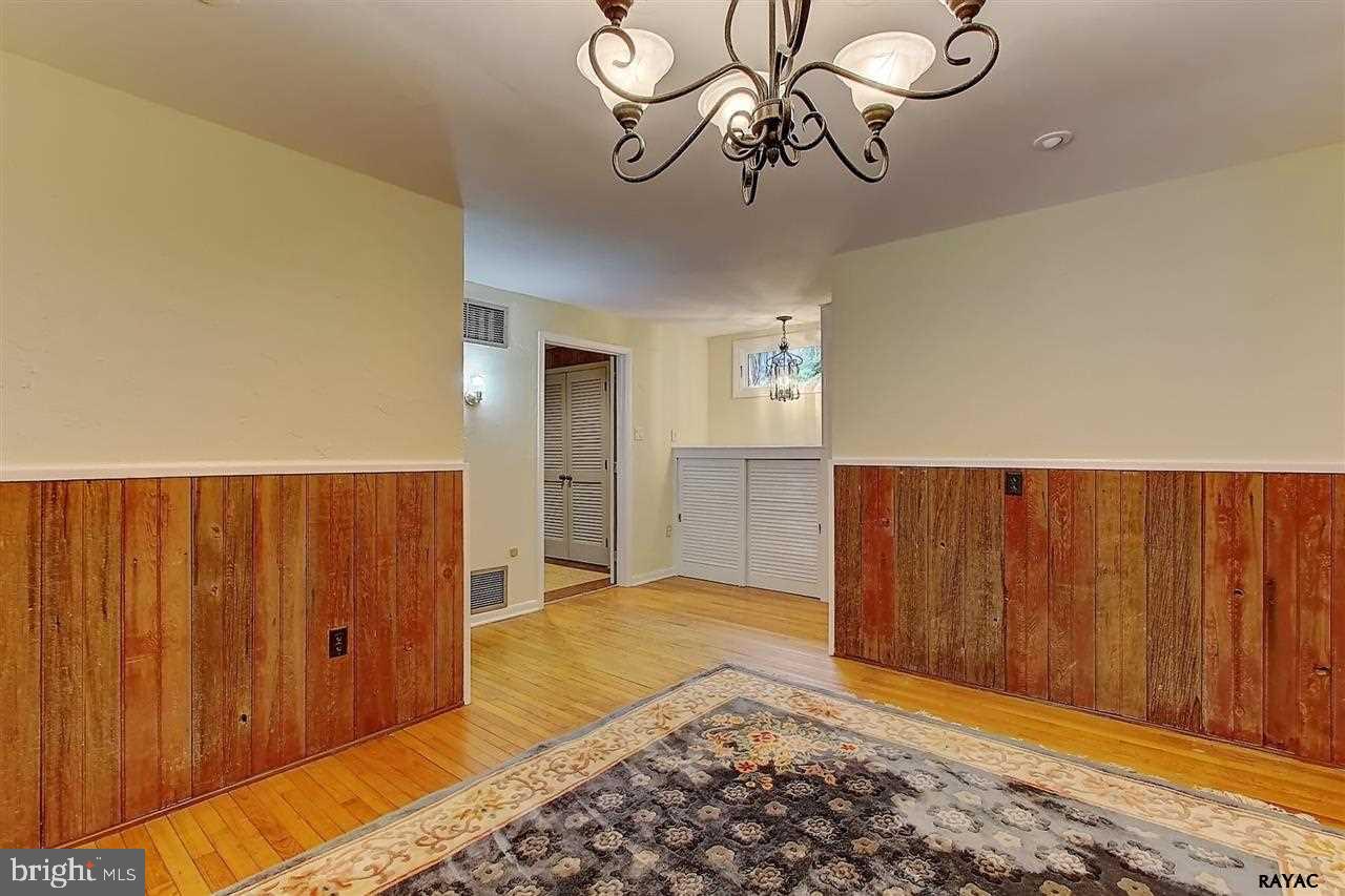 2240 York Road Dover, PA 17315 - Photo 15 of 36