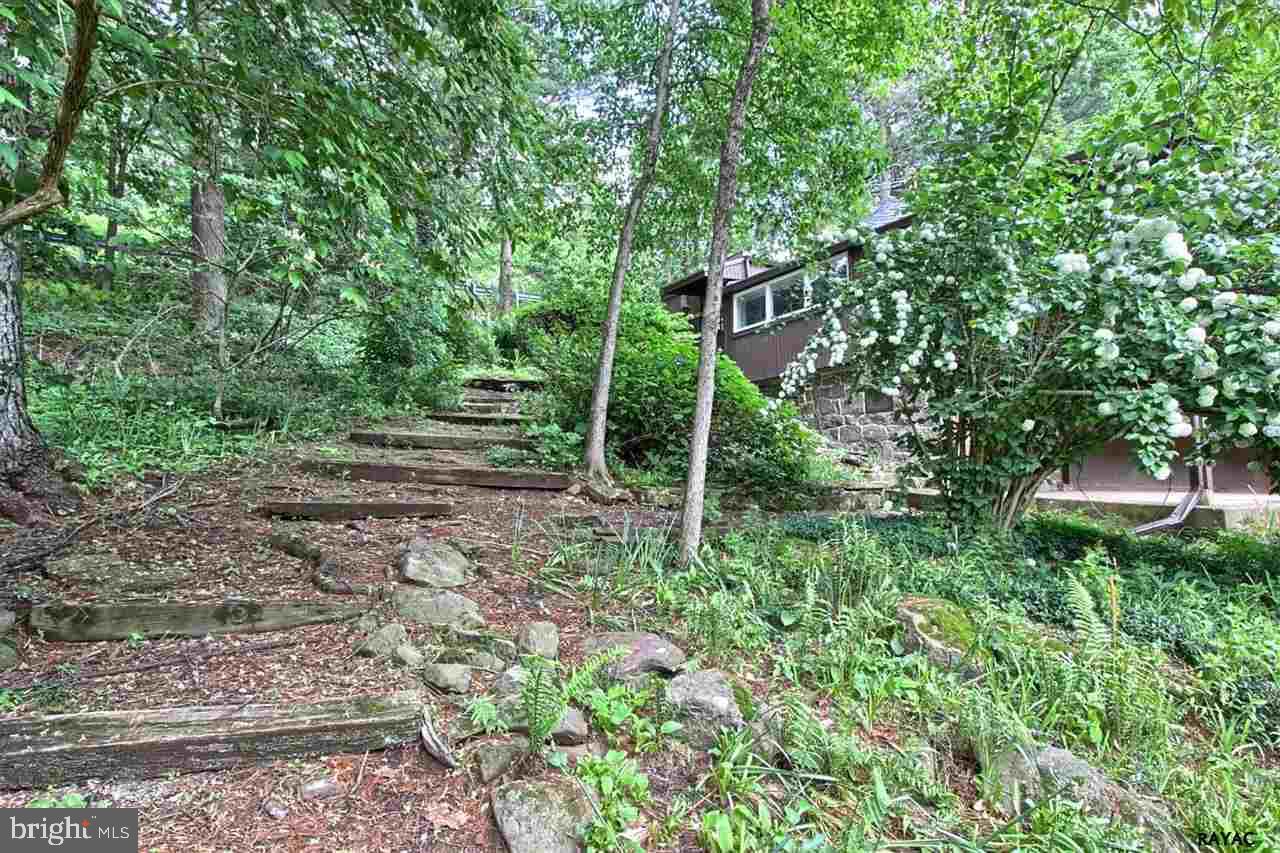 2240 York Road Dover, PA 17315 - Photo 29 of 36