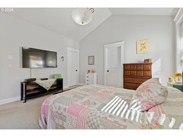 $619,000 | 18712 Cloud Cap Avenue, Sandy, OR 97055