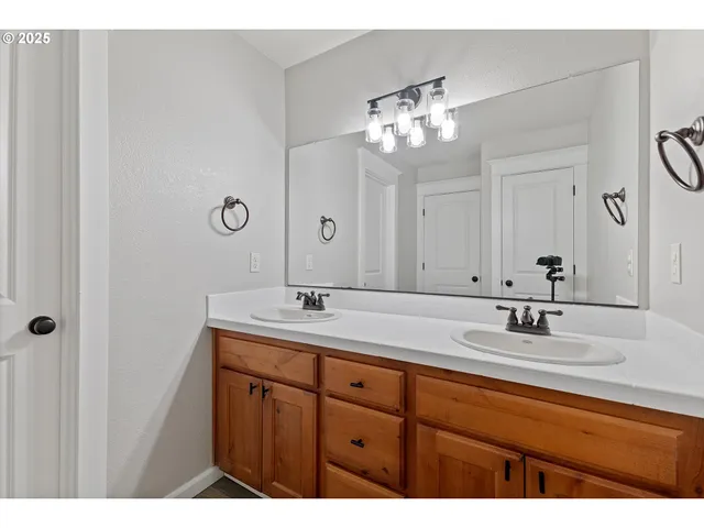 $619,000 | 18712 Cloud Cap Avenue, Sandy, OR 97055