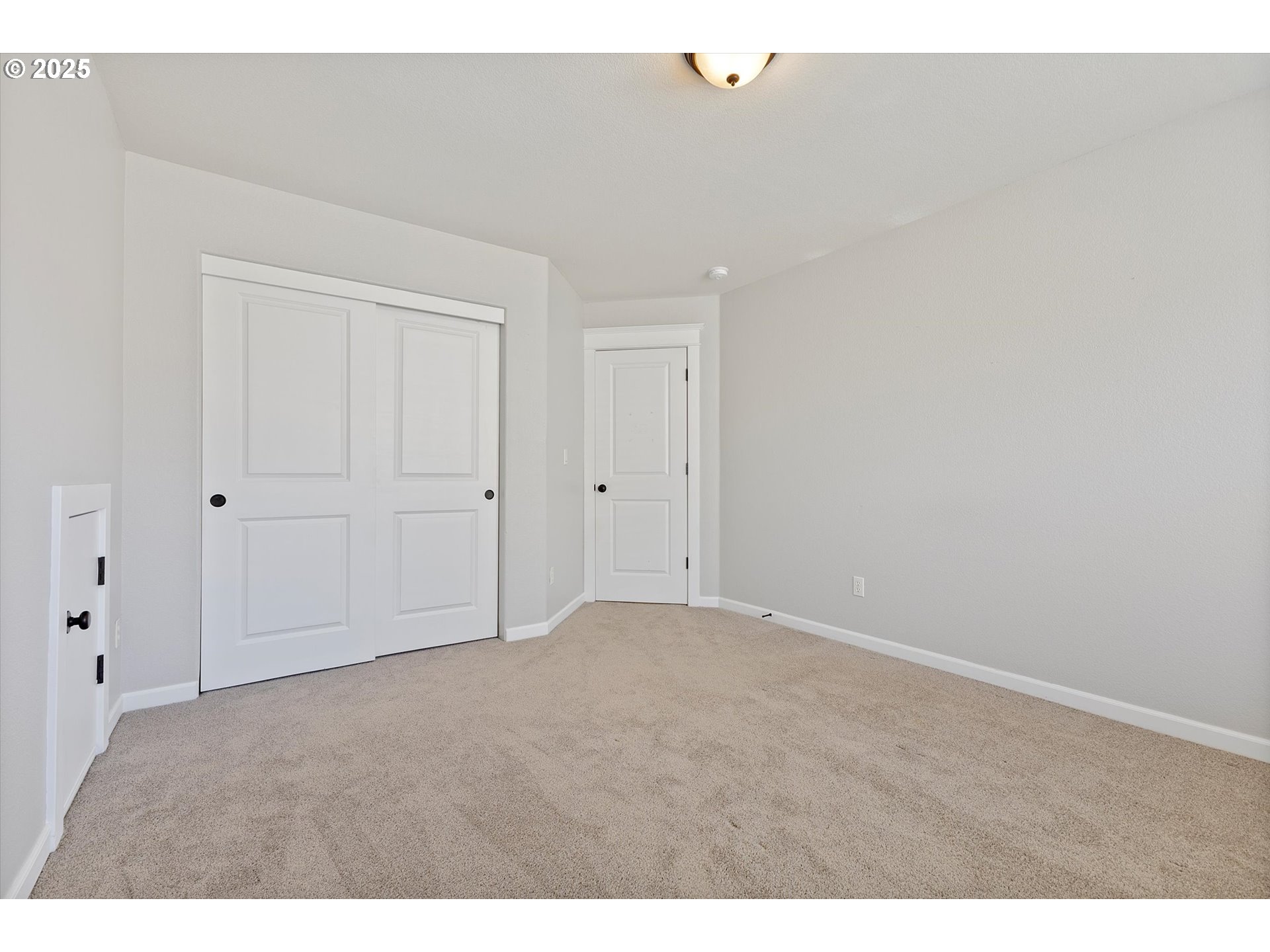 18712 Cloud Cap Avenue Sandy, OR 97055 - Photo 37 of 44