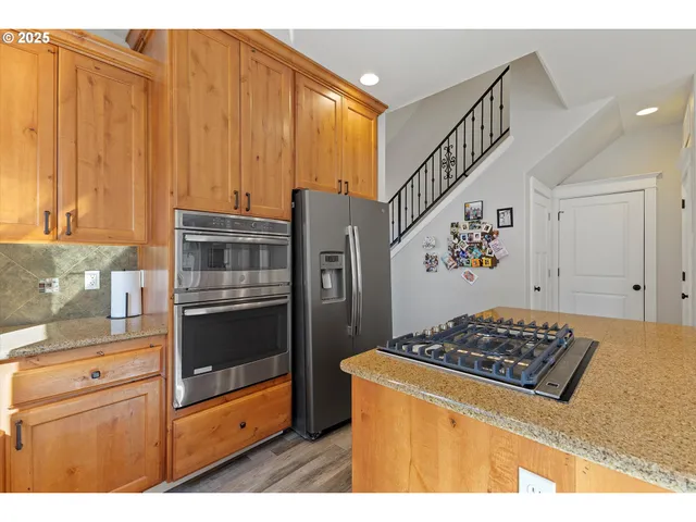 $619,000 | 18712 Cloud Cap Avenue, Sandy, OR 97055