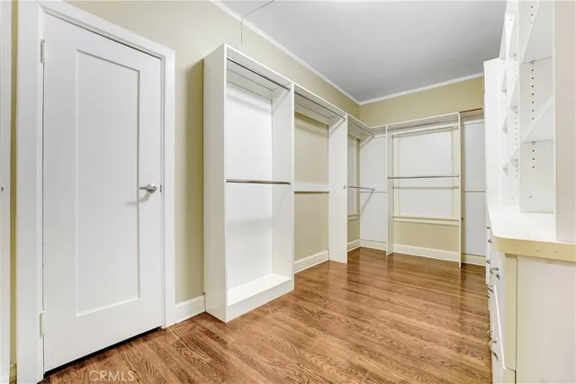 $13,995 | 816 South Longwood Avenue, Los Angeles, CA 90005