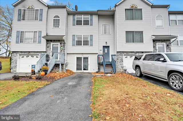 $239,900 | 180 Riders Way, Lebanon, PA 17042