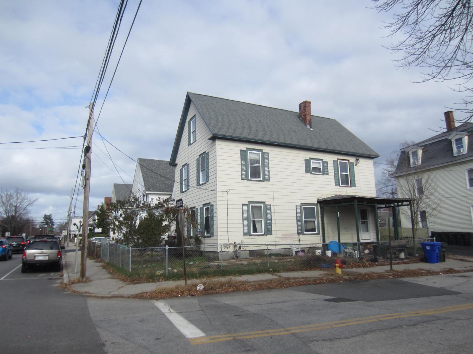 529 Maple Street Manchester, NH 03104 - Photo 1 of 21 Gallery Image 1