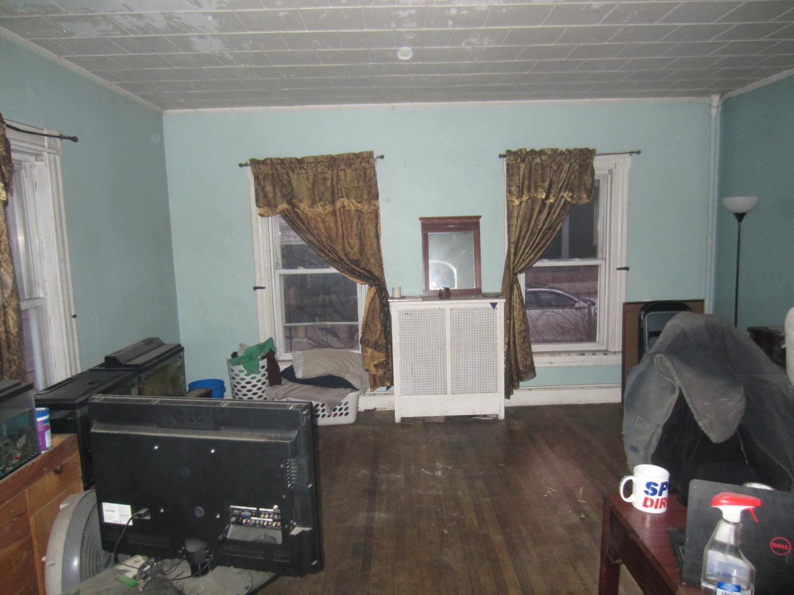 529 Maple Street Manchester, NH 03104 - Photo 8 of 21 Gallery Image 8