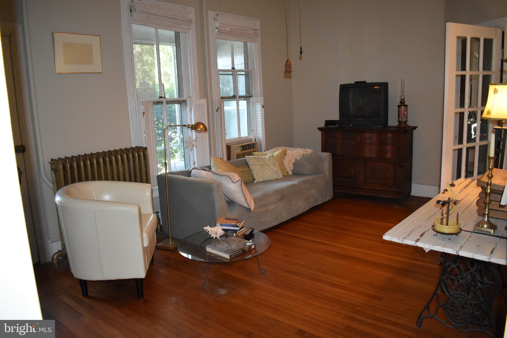 208 West 1st Street Ridgely, MD 21660 - Photo 13 of 31 Interior (General)