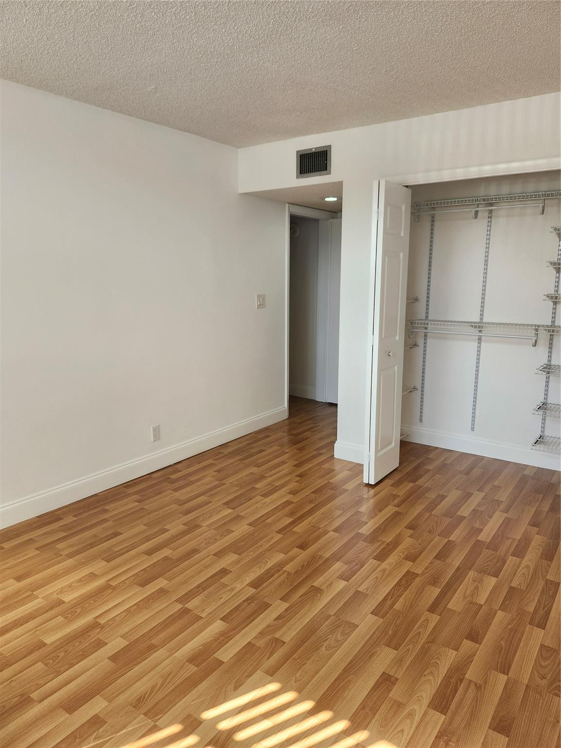 16251 Golf Club Road, Unit 212 Weston, FL 33326 - Photo 12 of 24 Photo 12
