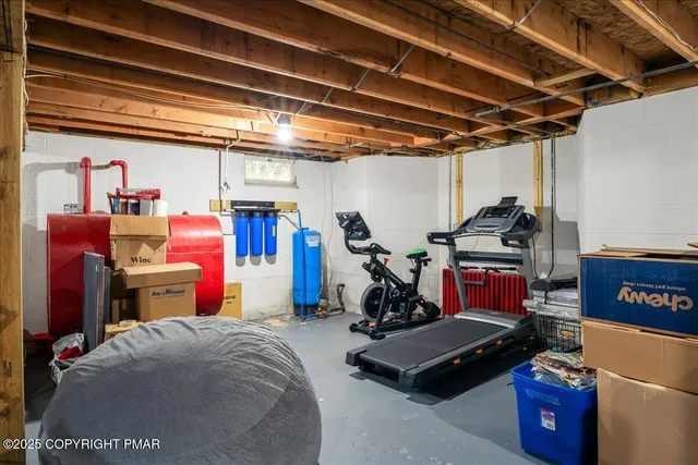 $467,900 | 2162 Hill Road, Effort, PA 18330