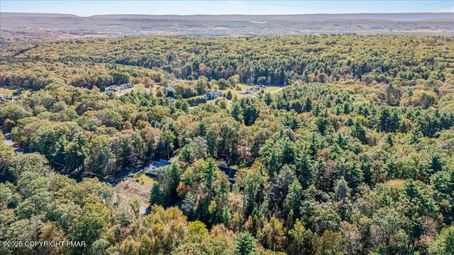 $467,900 | 2162 Hill Road, Effort, PA 18330