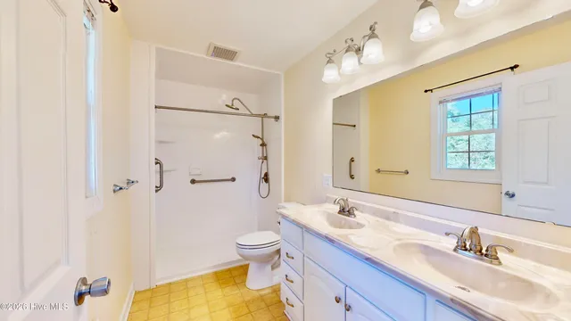 $1,700 | 114 Craven Drive, Havelock, NC 28532