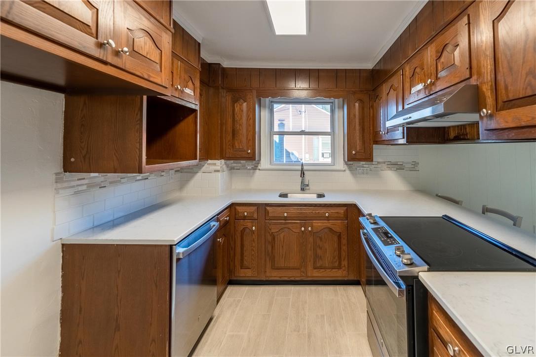 4764 Buckeye Road Emmaus, PA 18049 - Photo 5 of 27 Gallery Image 5