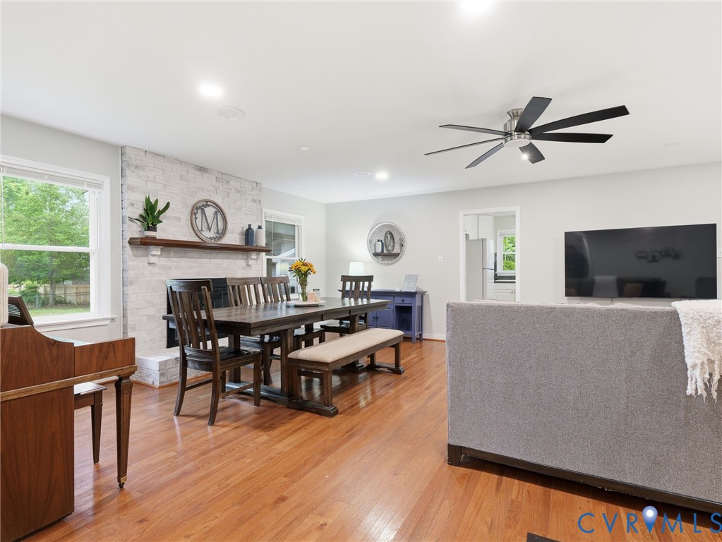 7707 Woodbrook Road Quinton, VA 23141 - Photo 14 of 42 Spacious living area featuring wood-finish floorin
