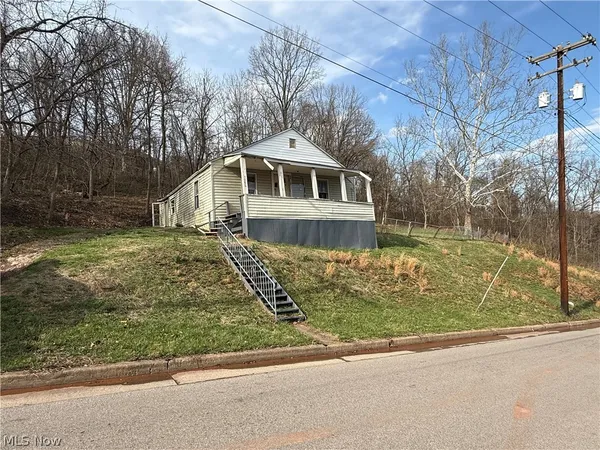 $16,000 | 1006 Myrtle Street, Parkersburg, WV 26101