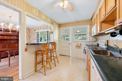 $599,900 | 308 Henry Lane, Wallingford, PA 19086