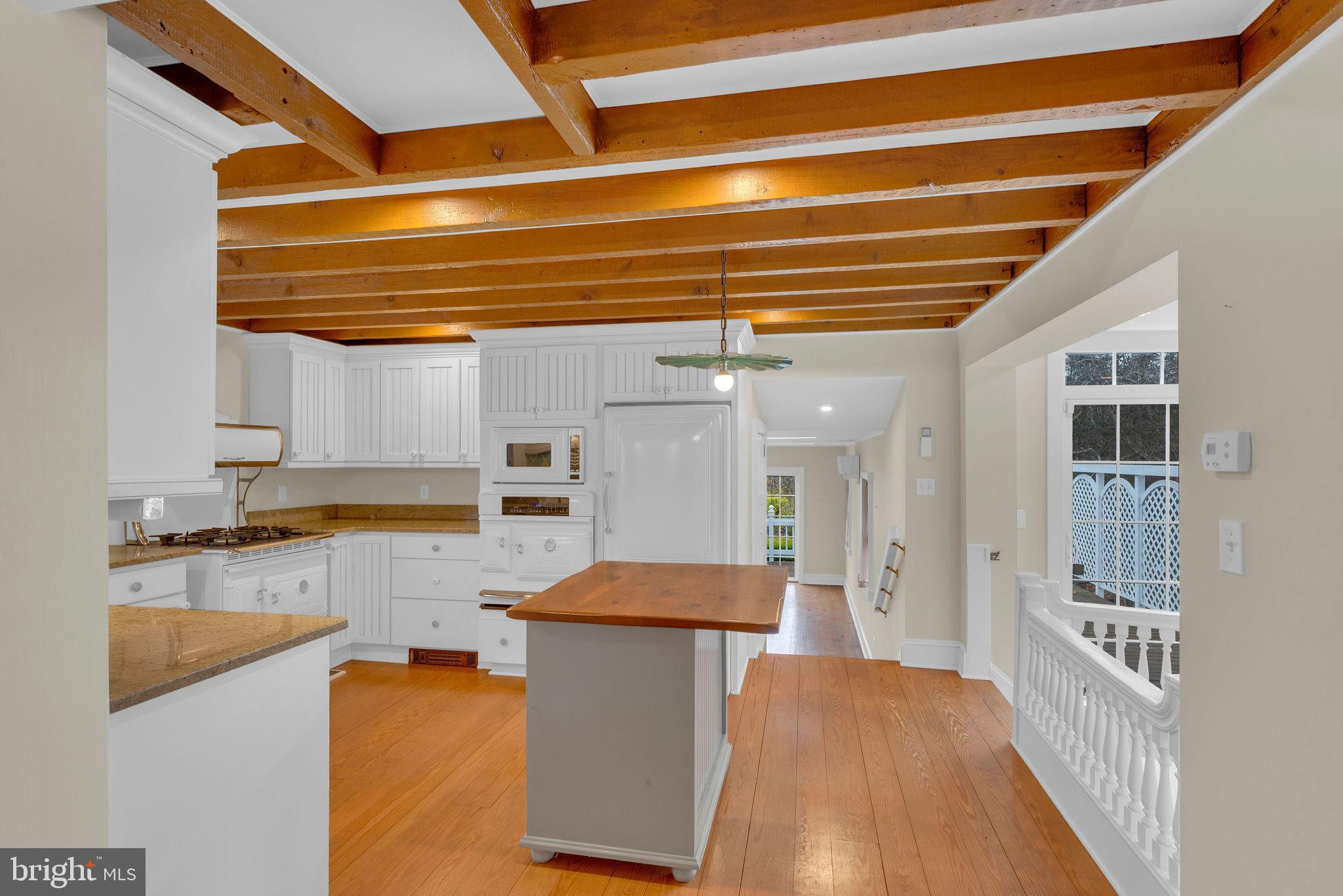 52 River Road Pipersville, PA 18947 - Photo 6 of 31 Kitchen