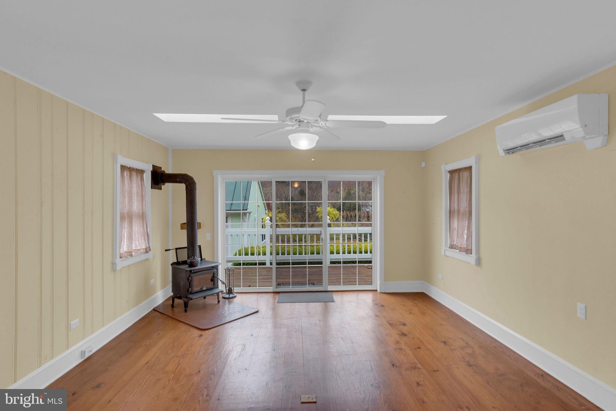 52 River Road Pipersville, PA 18947 - Photo 8 of 31 Bonus room with woodburning stove