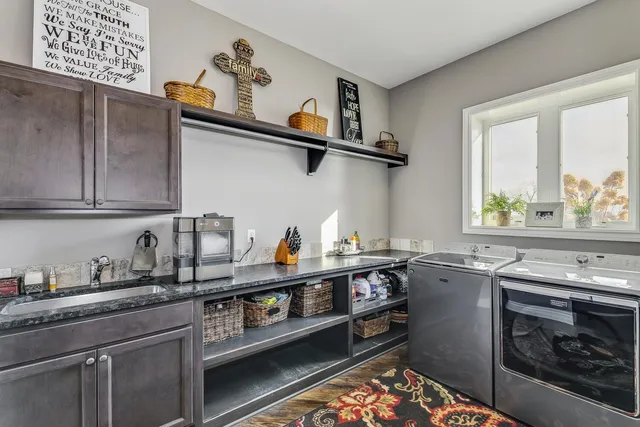 $1,500,000 | 7053 South 143rd Street East, Derby, KS 67037