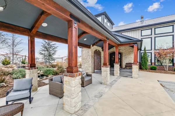 $1,500,000 | 7053 South 143rd Street East, Derby, KS 67037