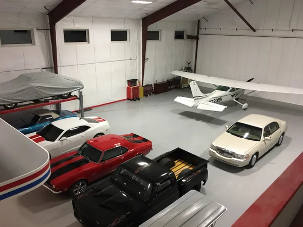 $1,500,000 | 7053 South 143rd Street East, Derby, KS 67037