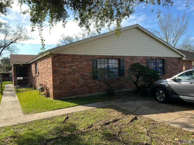 $199,000 | 12360-62 Robbie Avenue, Baton Rouge, LA 70815