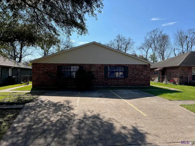 $199,000 | 12360-62 Robbie Avenue, Baton Rouge, LA 70815