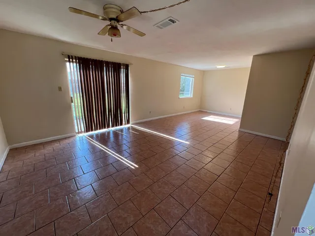 $199,000 | 12360-62 Robbie Avenue, Baton Rouge, LA 70815