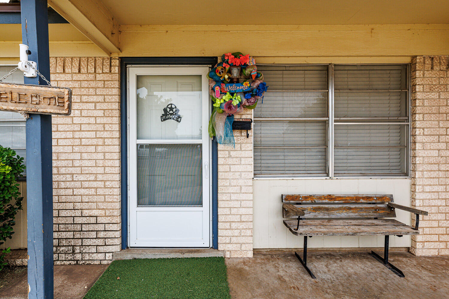 1907 73rd Street Lubbock, TX 79423 - Photo 40 of 41 a view of a bench in front of house